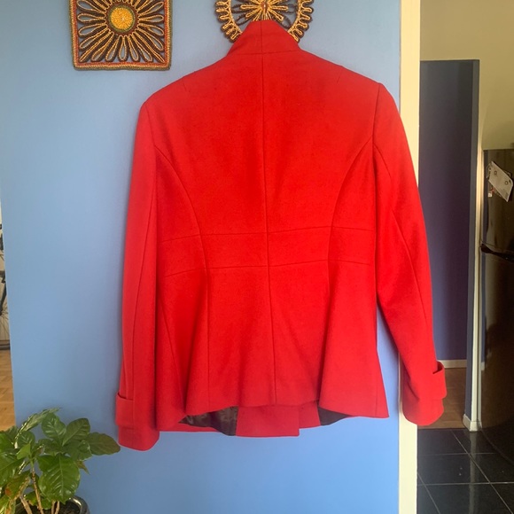• Beautiful Vintage Coat • - Picture 4 of 6
